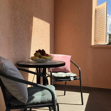 Stunning In Zdrilo 別荘 *