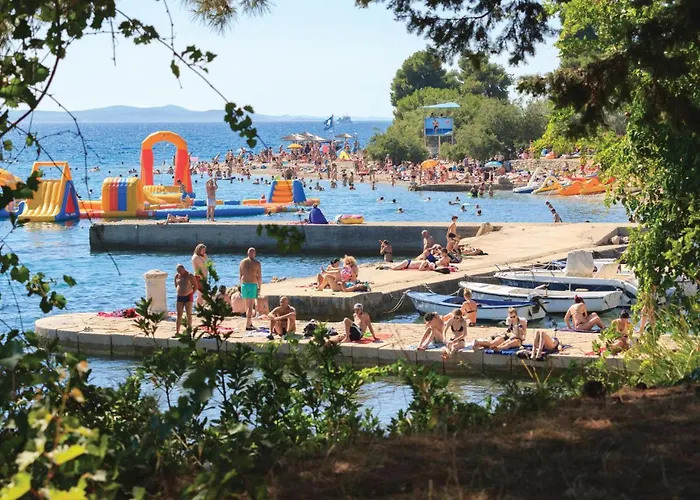 Stunning In Zdrilo Feriehus