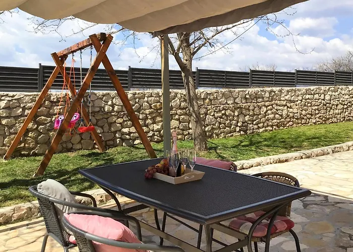 Stunning In Zdrilo *